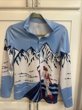 Krimson Klover Light Blue and White Pullover